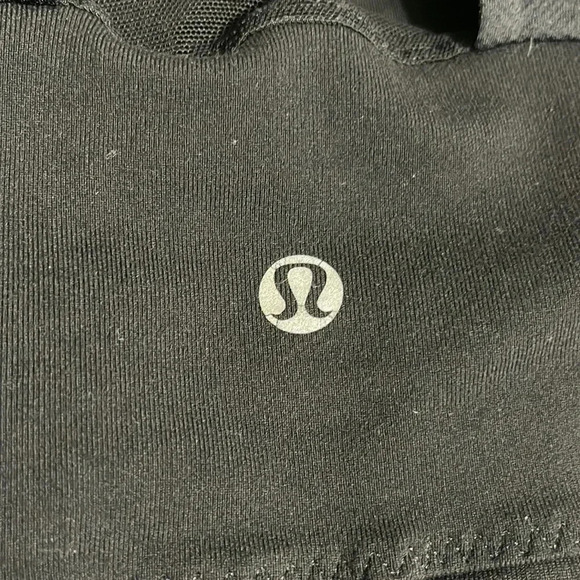 Lululemon Scoop Me Up Black Tank Top - Picture 2 of 8